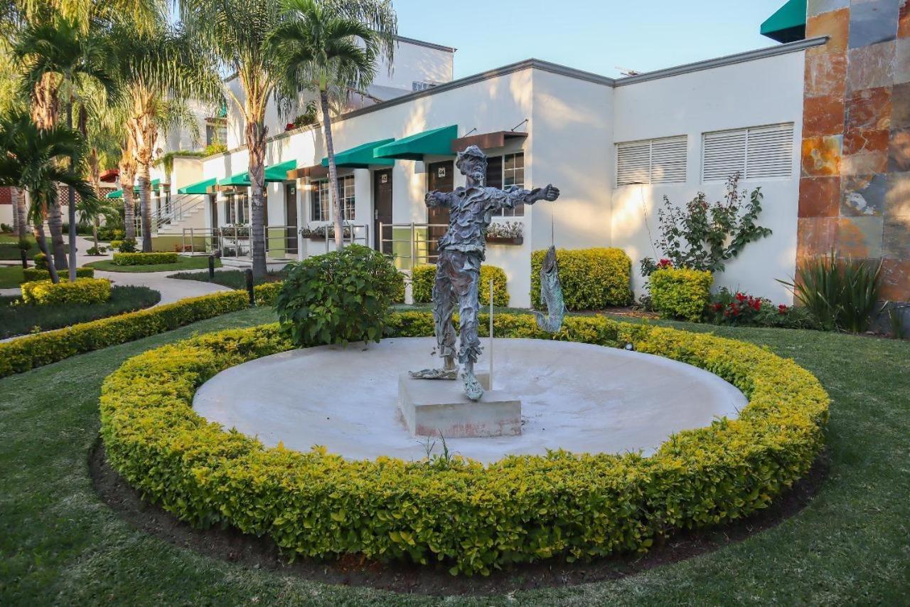 Del Pescador Hotel